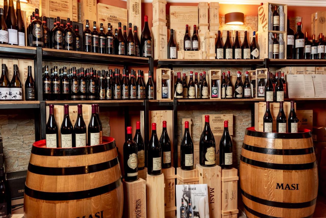Hotel La Pietra Restaurant Fosdinovo Εξωτερικό φωτογραφία
